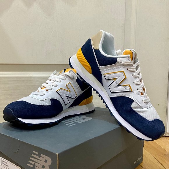 New Balance Other - New Balance 574 Men Size US8